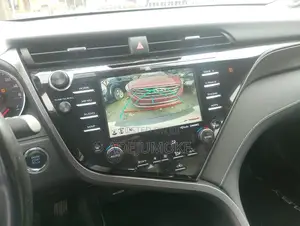 Toyota Camry XSE (2.5L 4cyl 8A) 2019 White