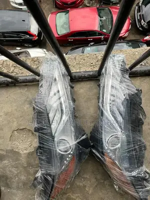 Head Light Camry 2020