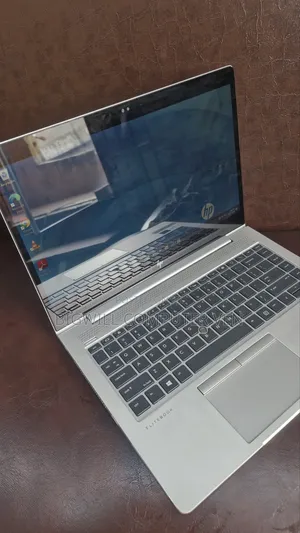 Laptop HP EliteBook 840 G5 16GB Intel Core i5 SSD 256GB