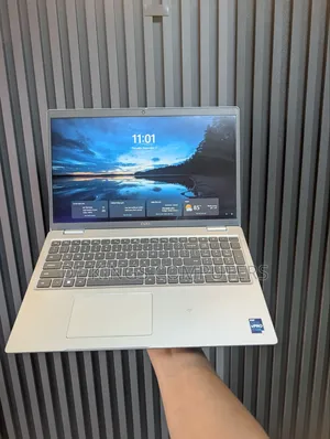 Laptop Dell Precision 3571 16GB Nvidia SSD 512GB