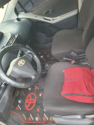 Toyota Yaris 2008 Silver