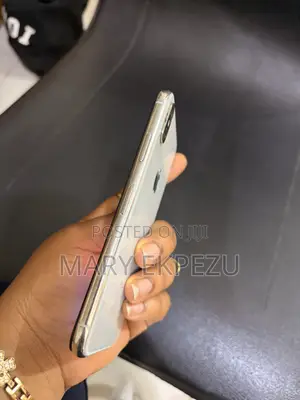 Apple iPhone X 256 GB White