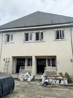 3bdrm Block of Flats in New Road, Elimbu for rent