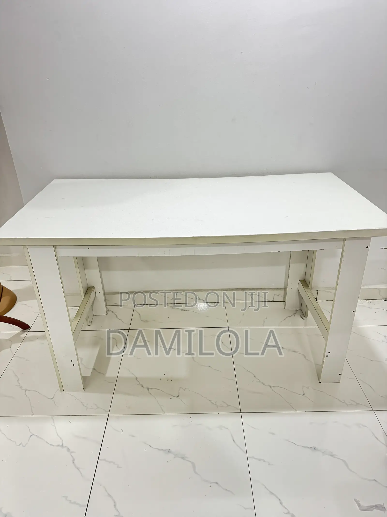 Cutting Table