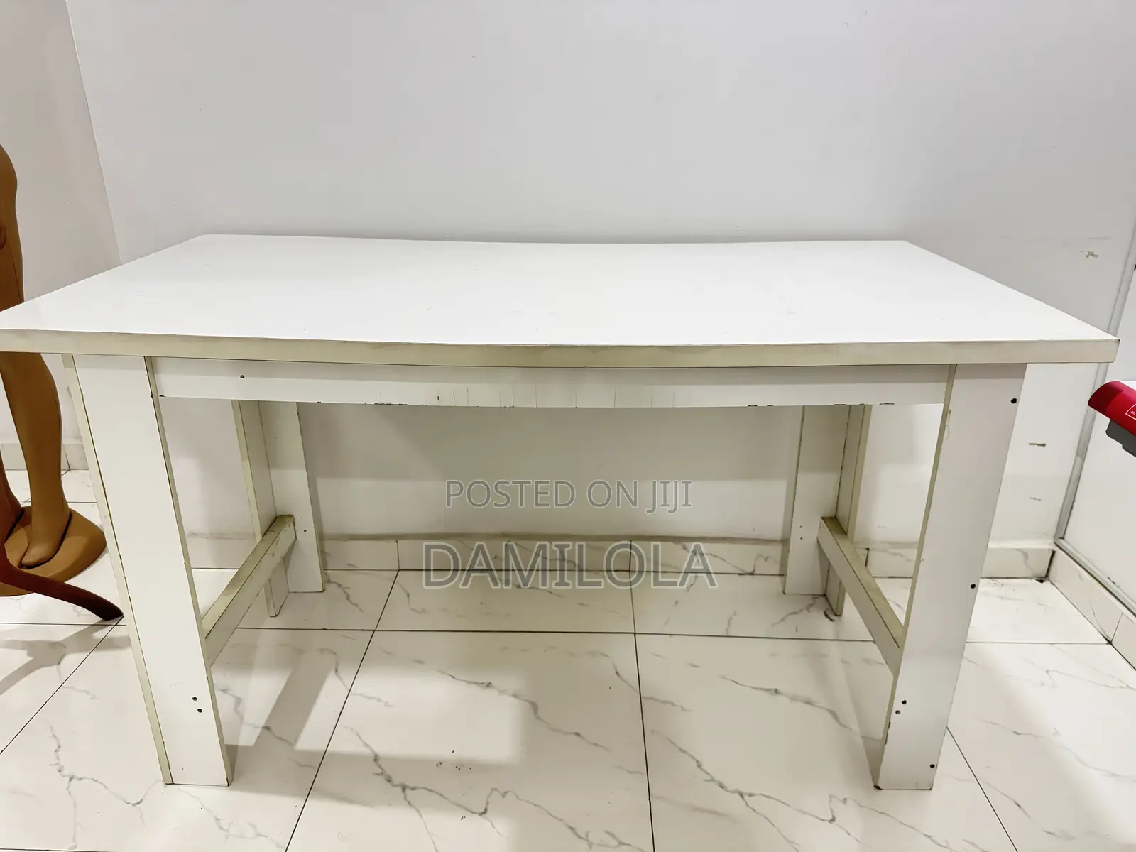 Cutting Table