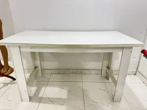 Cutting Table