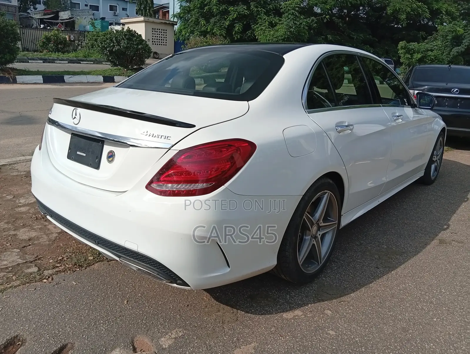 Mercedes-Benz C300 2017 White