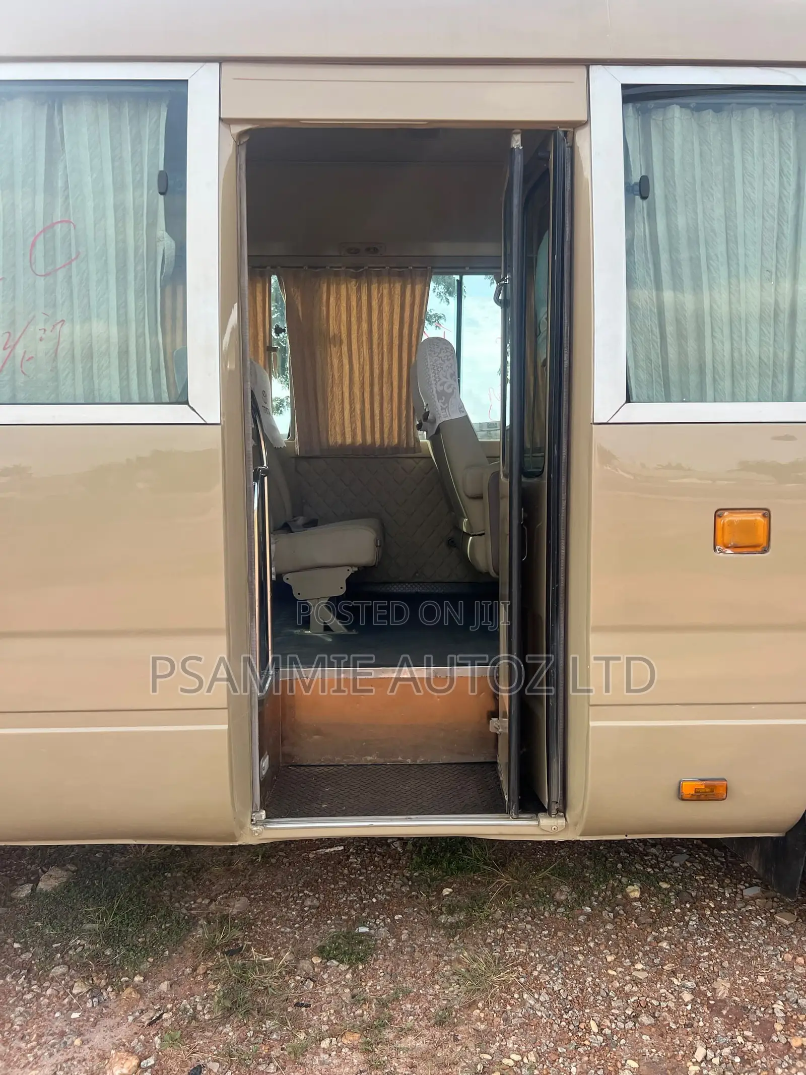 Toyota Coaster 2015 Gold