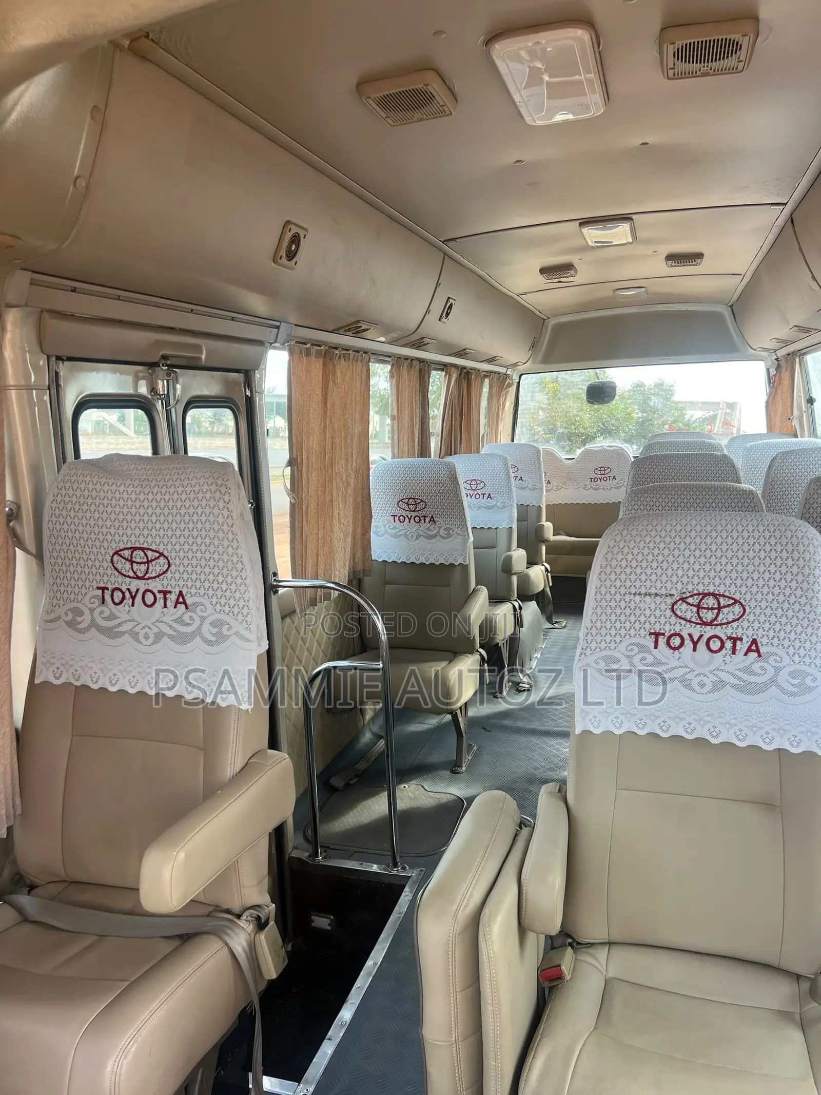 Toyota Coaster 2015 Gold