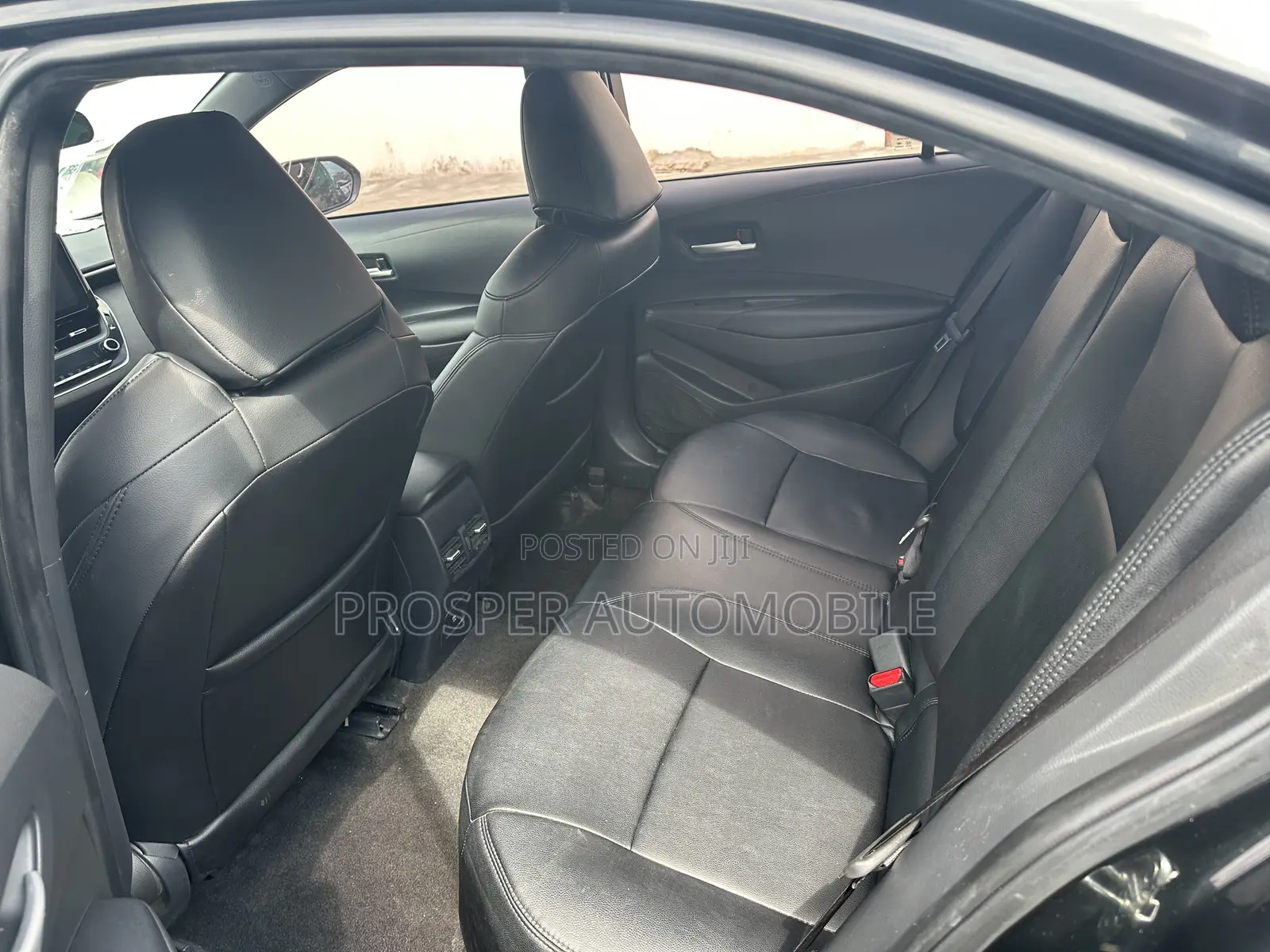 Toyota Corolla LE 2021 Black