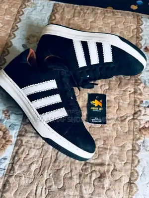 Shoes Sneaker