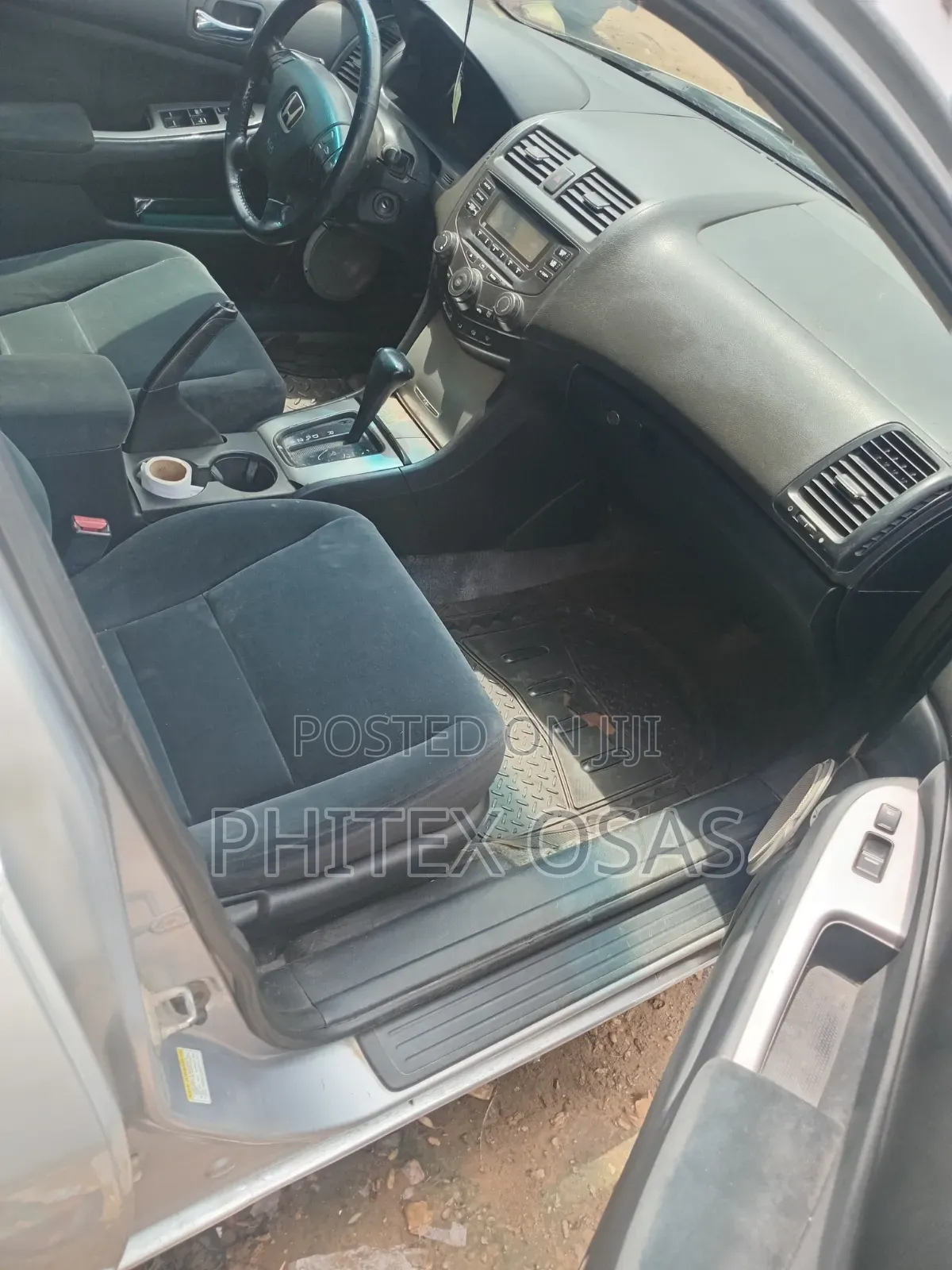 Honda Accord 2003 Silver