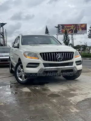 Mercedes-Benz M Class ML 350 4Matic 2013 White