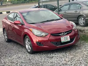 Hyundai Elantra 2013 Red
