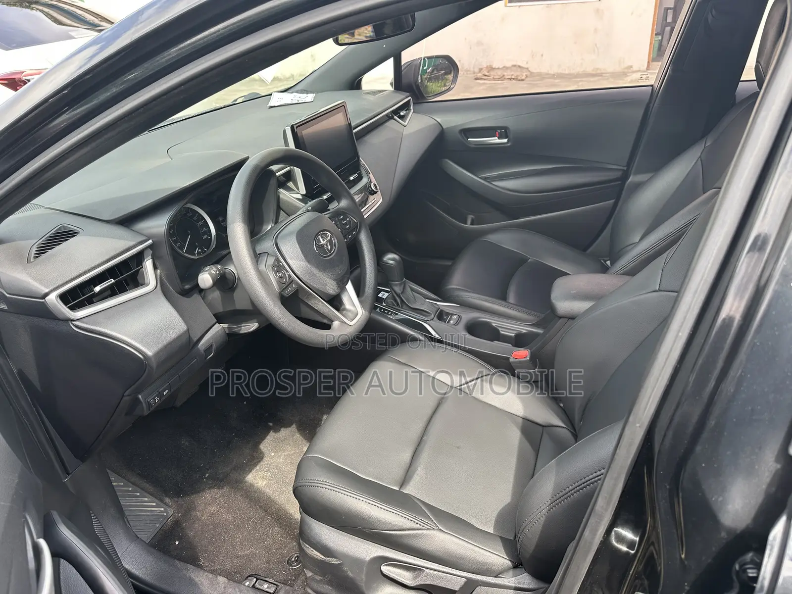Toyota Corolla LE 2021 Black