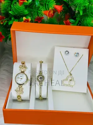 Female Lovely Boxed Necklaces