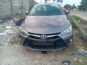 Toyota Camry 2015 Gray