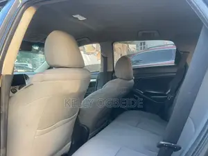 Toyota Matrix 2010 Gray