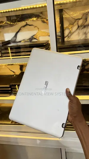 Laptop Asus Q304UA 8GB Intel Core i5 SSD 128GB