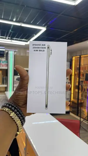 New Apple iPhone Air 256 GB Gold
