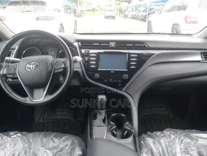 Toyota Camry SE FWD 2020 Black