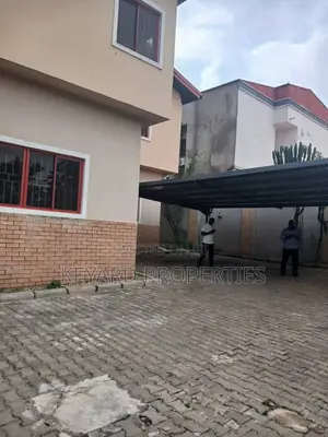 6bdrm Duplex in Wuse 2 for rent