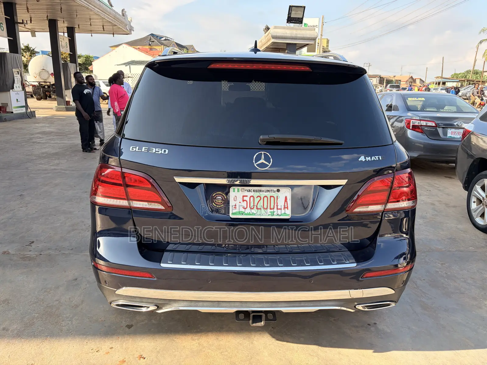 Mercedes-Benz GLE-Class GLE 350d 4MATIC 2017 Blue