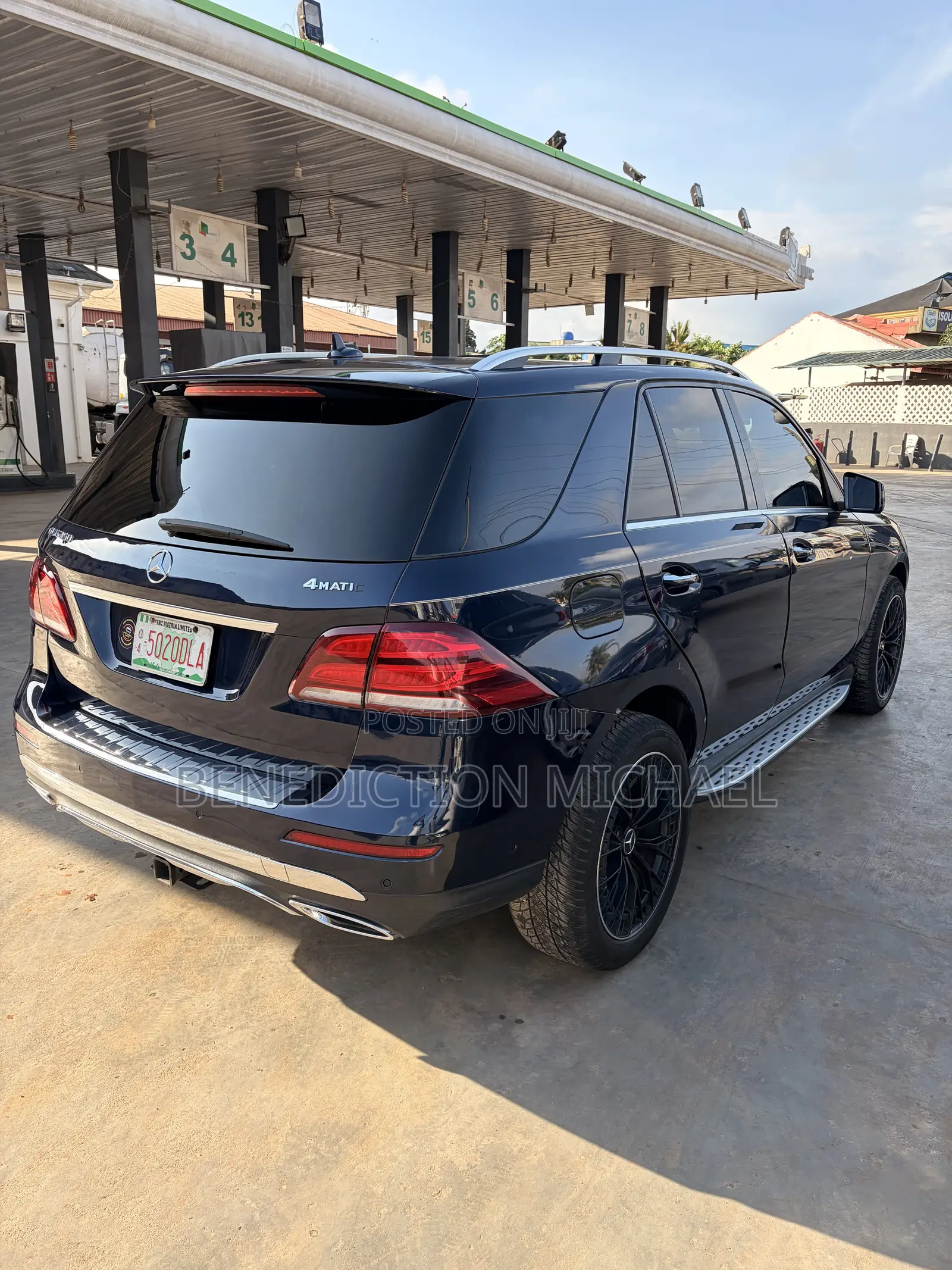 Mercedes-Benz GLE-Class GLE 350d 4MATIC 2017 Blue