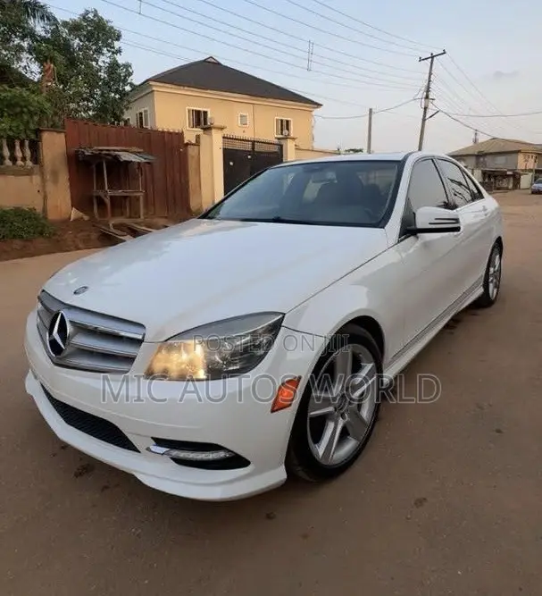 Mercedes-Benz C300 2008 White