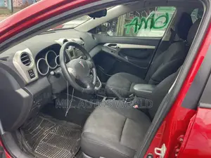 Pontiac Vibe 2008 Red