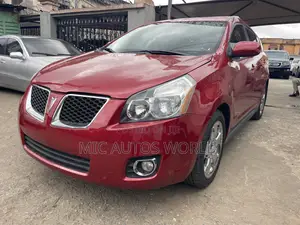 Pontiac Vibe 2008 Red