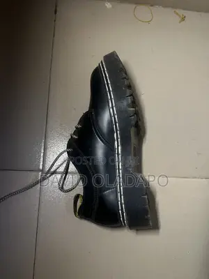 Dr Martens Shoe