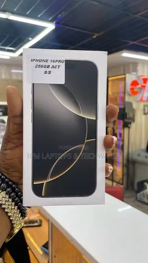 New Apple iPhone 16 Pro 256 GB Black