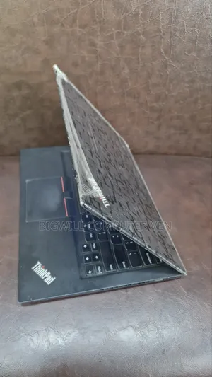 Laptop Lenovo ThinkPad T14s Gen 1 16GB Intel Core i7 SSD 256GB