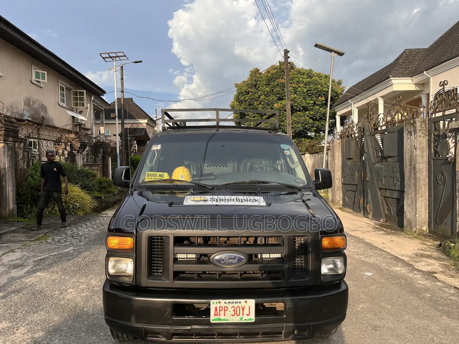 Ford E350 2008 Black