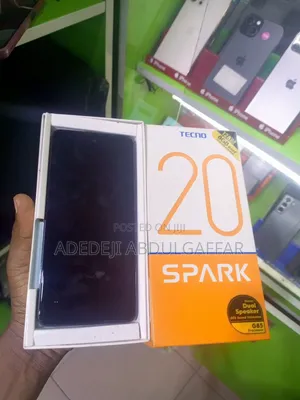 Tecno Spark 20 128 GB Blue