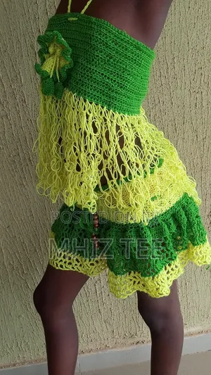 Mhiz Tee Crochet