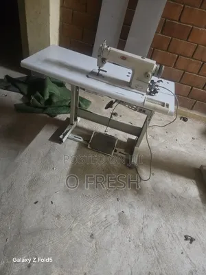 Industry Sewing Machine Available for Sale Working Perfectly