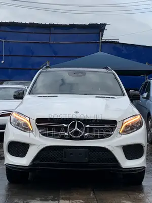 Mercedes-Benz GLE-Class 2017 White