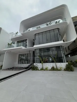 5bdrm Duplex in Osapa London for sale
