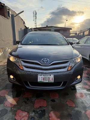 Toyota Venza XLE 2013 Gray