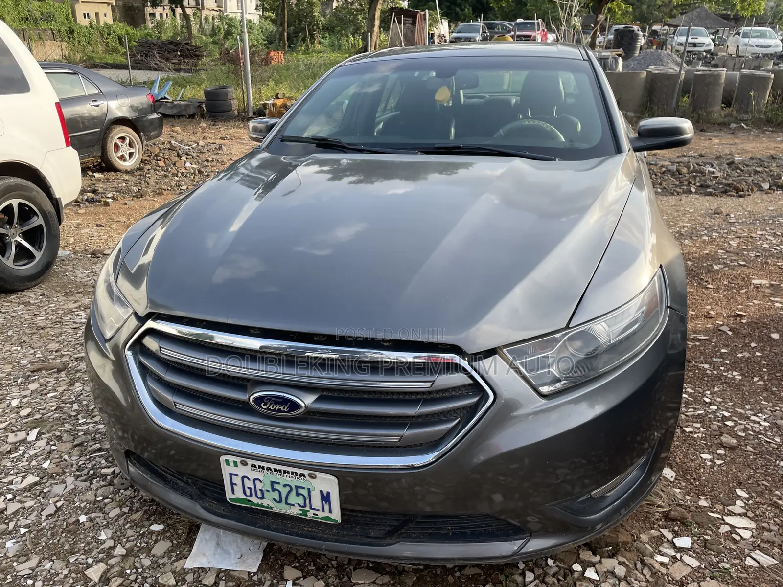Ford Taurus 2013 Gray