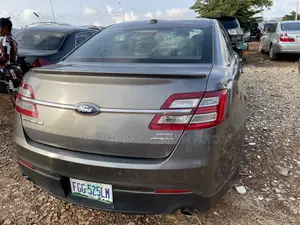 Ford Taurus 2013 Gray