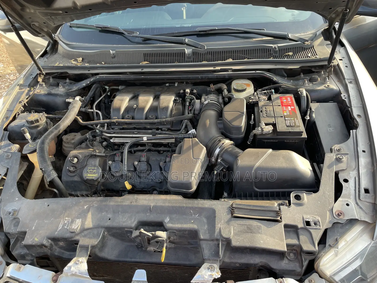 Ford Taurus 2013 Gray