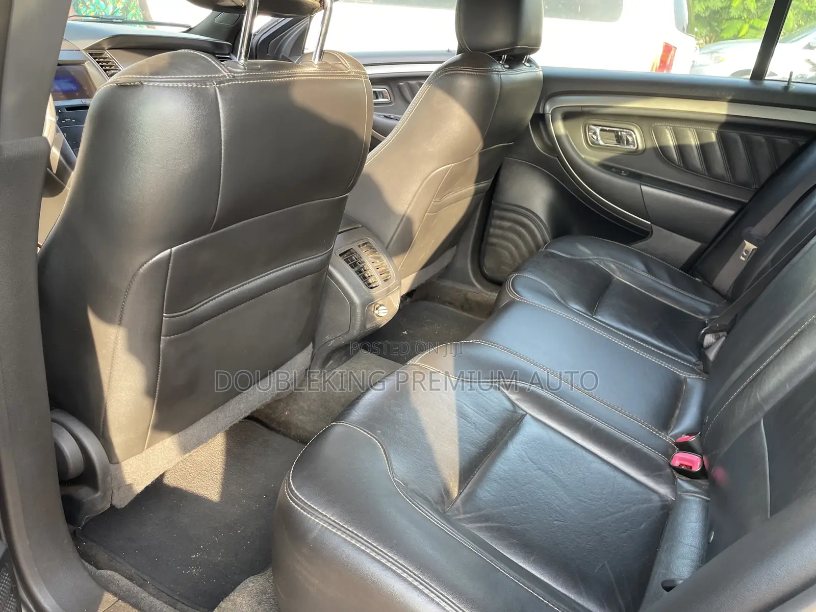 Ford Taurus 2013 Gray
