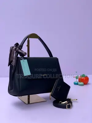 Chrisbella