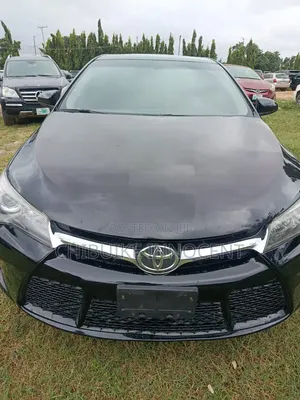 Toyota Camry 2017