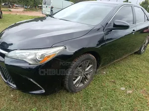 Toyota Camry 2017