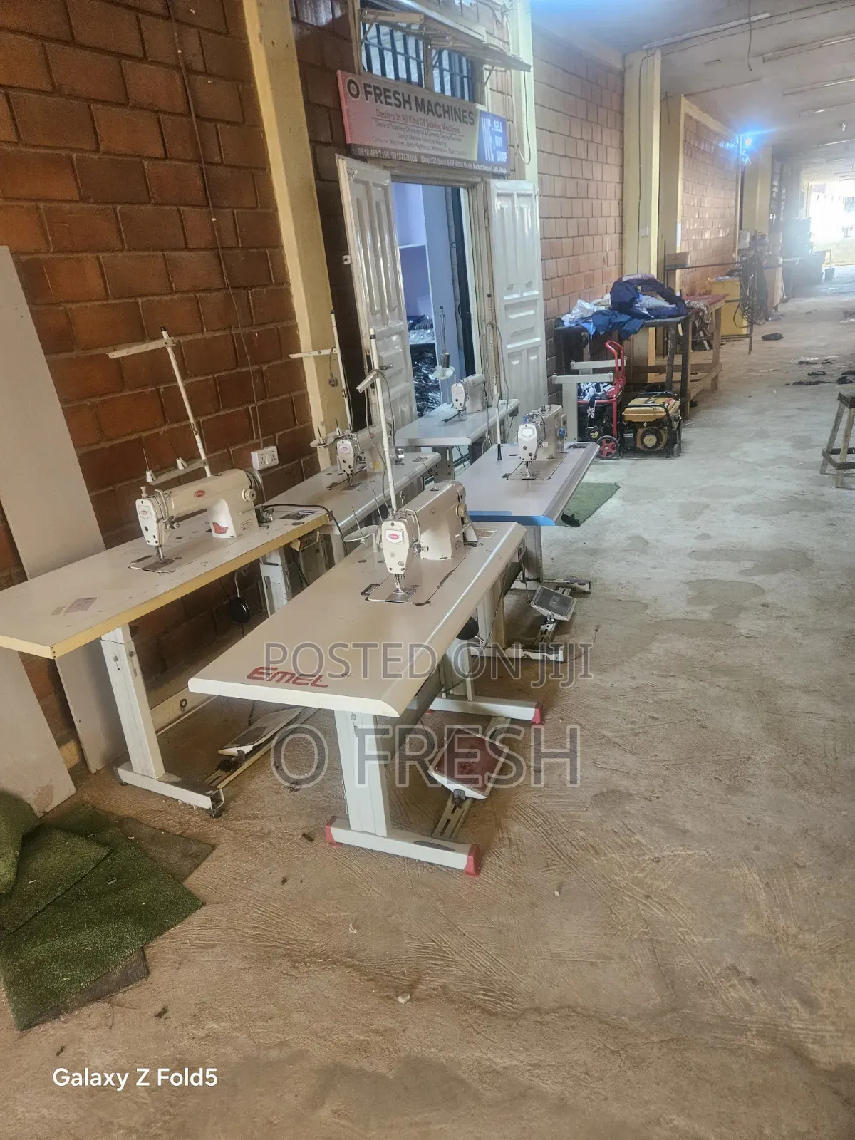 Industry Sewing Machine Available For