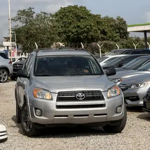 Toyota RAV4 2.5 Sport 4x4 2010 Silver